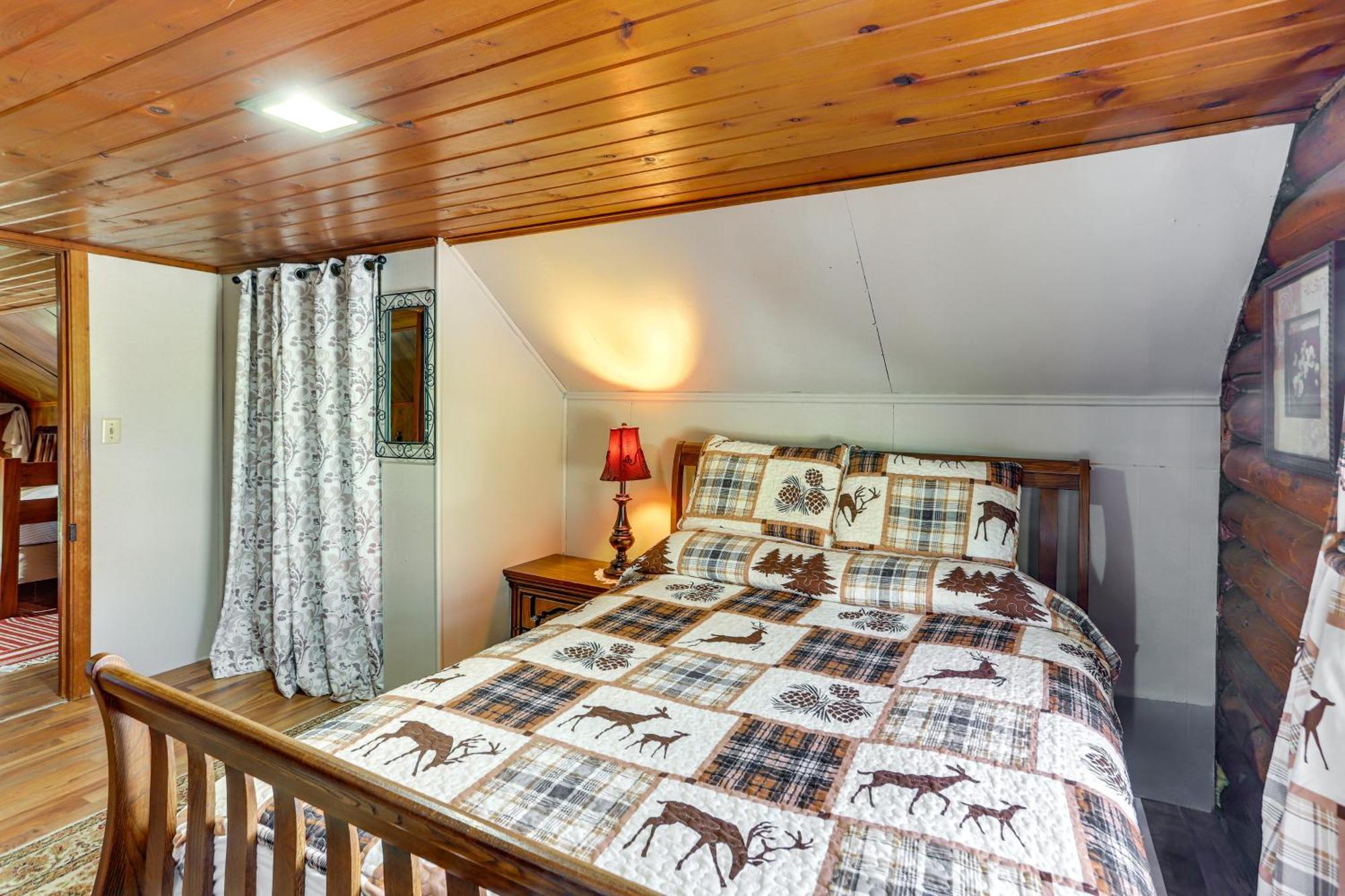 Quiet Shiloh Retreat With Spacious Yard And Fireplace! ภายนอก รูปภาพ